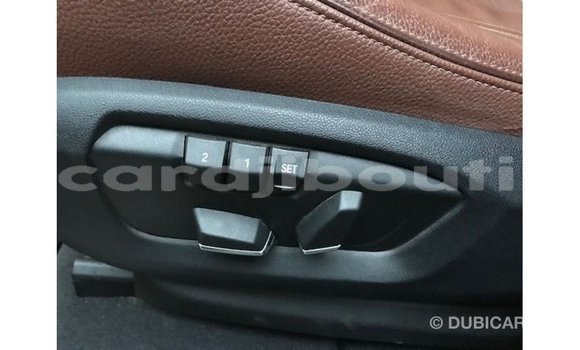 Acheter Import Voiture BMW X5 Noir à Import - Dubai, Ali Sabieh Region Acheter Import Voiture BMW X5 Noir à Import - Dubai, Ali Sabieh Region