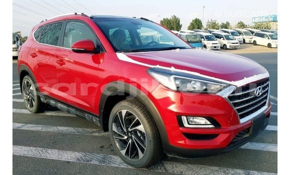 Buy Import Hyundai Tucson Red Car in Import - Dubai in Ali Sabieh Region Buy Import Hyundai Tucson Red Car in Import - Dubai in Ali Sabieh Region