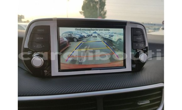 Buy Import Hyundai Tucson Red Car in Import - Dubai in Ali Sabieh Region Buy Import Hyundai Tucson Red Car in Import - Dubai in Ali Sabieh Region