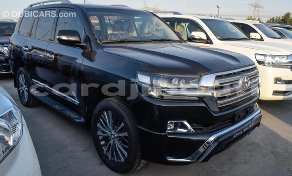 Buy Import Toyota Land Cruiser Black Car in Import - Dubai in Ali Sabieh Region Buy Import Toyota Land Cruiser Black Car in Import - Dubai in Ali Sabieh Region