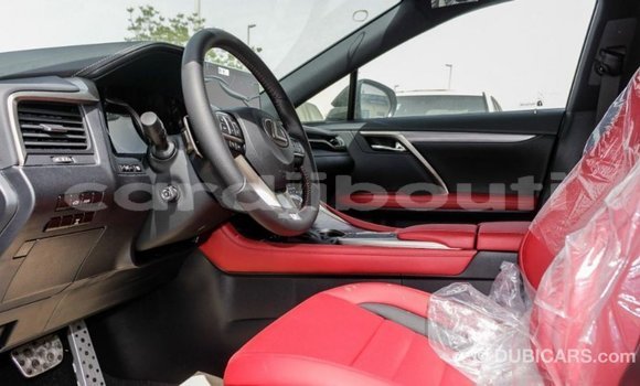 Acheter Import Voiture Lexus RX 300 Blanc à Import - Dubai, Ali Sabieh Region Acheter Import Voiture Lexus RX 300 Blanc à Import - Dubai, Ali Sabieh Region