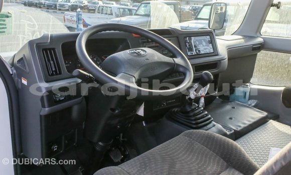 Acheter Import Voiture Toyota Coaster Blanc à Import - Dubai, Ali Sabieh Region Acheter Import Voiture Toyota Coaster Blanc à Import - Dubai, Ali Sabieh Region