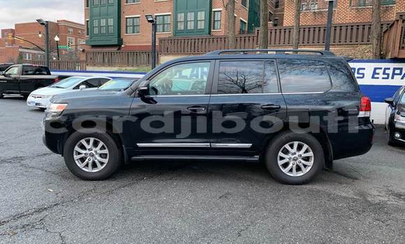 Buy Used Toyota Land Cruiser Black Car in Djibouti in Djibouti Region Buy Used Toyota Land Cruiser Black Car in Djibouti in Djibouti Region