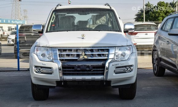 Buy Import Mitsubishi Pajero White Car in Import - Dubai in Ali Sabieh Region Buy Import Mitsubishi Pajero White Car in Import - Dubai in Ali Sabieh Region