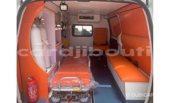 Acheter Import Voiture Hyundai Accent Blanc à Import - Dubai, Ali Sabieh Region Acheter Import Voiture Hyundai Accent Blanc à Import - Dubai, Ali Sabieh Region