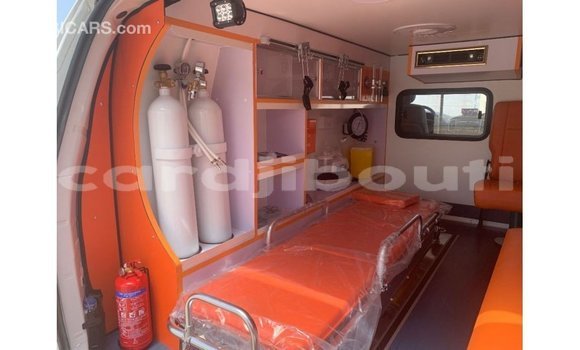 Acheter Import Voiture Hyundai Accent Blanc à Import - Dubai, Ali Sabieh Region Acheter Import Voiture Hyundai Accent Blanc à Import - Dubai, Ali Sabieh Region