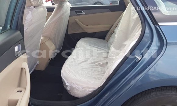 Buy Import Hyundai Sonata Blue Car in Import - Dubai in Ali Sabieh Region Buy Import Hyundai Sonata Blue Car in Import - Dubai in Ali Sabieh Region