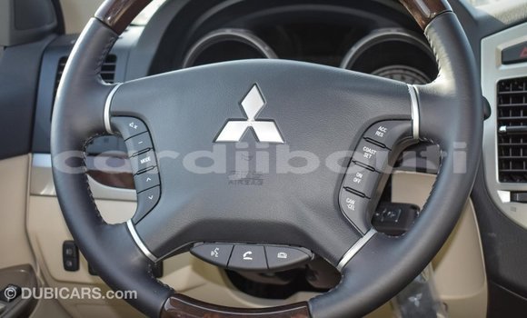 Buy Import Mitsubishi Pajero White Car in Import - Dubai in Ali Sabieh Region Buy Import Mitsubishi Pajero White Car in Import - Dubai in Ali Sabieh Region
