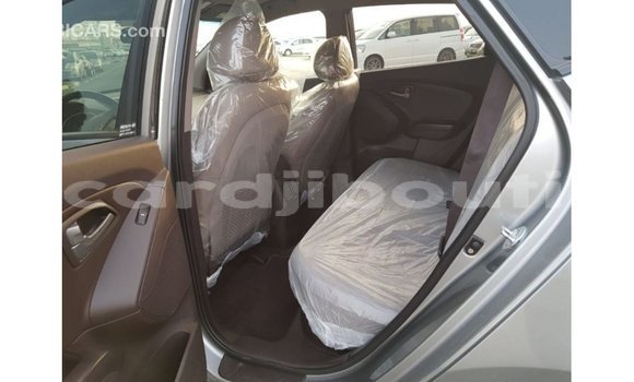 Buy Import Hyundai Tucson Other Car in Import - Dubai in Ali Sabieh Region Buy Import Hyundai Tucson Other Car in Import - Dubai in Ali Sabieh Region
