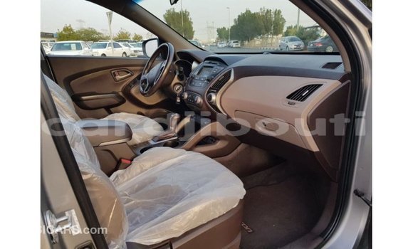 Buy Import Hyundai Tucson Other Car in Import - Dubai in Ali Sabieh Region Buy Import Hyundai Tucson Other Car in Import - Dubai in Ali Sabieh Region