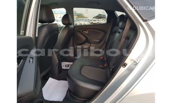 Buy Import Hyundai Tucson Other Car in Import - Dubai in Ali Sabieh Region Buy Import Hyundai Tucson Other Car in Import - Dubai in Ali Sabieh Region