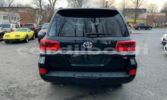 Buy Used Toyota Land Cruiser Black Car in Djibouti in Djibouti Region Buy Used Toyota Land Cruiser Black Car in Djibouti in Djibouti Region