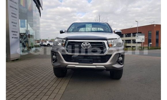 Medium with watermark toyota hilux ali sabieh region import dubai 3141