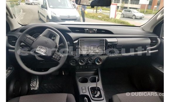 Acheter Import Voiture Toyota Hilux Autre à Import - Dubai, Ali Sabieh Region Acheter Import Voiture Toyota Hilux Autre à Import - Dubai, Ali Sabieh Region