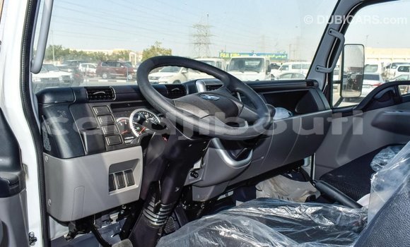 Buy Import Mitsubishi Carisma White Car in Import - Dubai in Ali Sabieh Region Buy Import Mitsubishi Carisma White Car in Import - Dubai in Ali Sabieh Region