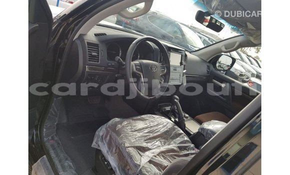 Buy Import Toyota Land Cruiser Black Car in Import - Dubai in Ali Sabieh Region Buy Import Toyota Land Cruiser Black Car in Import - Dubai in Ali Sabieh Region