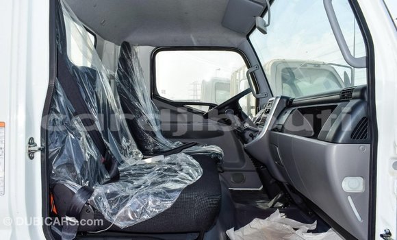 Buy Import Mitsubishi Carisma White Car in Import - Dubai in Ali Sabieh Region Buy Import Mitsubishi Carisma White Car in Import - Dubai in Ali Sabieh Region