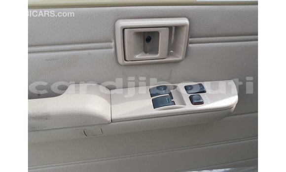 Buy Import Toyota Land Cruiser Beige Car in Import - Dubai in Ali Sabieh Region Buy Import Toyota Land Cruiser Beige Car in Import - Dubai in Ali Sabieh Region
