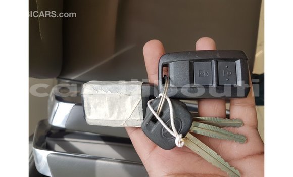 Buy Import Toyota Land Cruiser Beige Car in Import - Dubai in Ali Sabieh Region Buy Import Toyota Land Cruiser Beige Car in Import - Dubai in Ali Sabieh Region