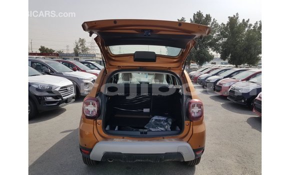 Buy Import Renault 19 Green Car in Import - Dubai in Ali Sabieh Region Buy Import Renault 19 Green Car in Import - Dubai in Ali Sabieh Region