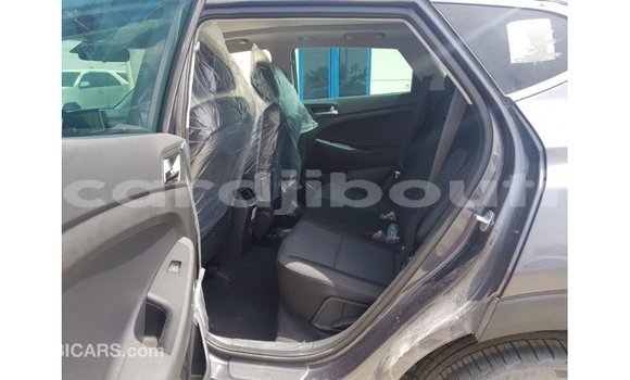 Buy Import Hyundai Tucson Other Car in Import - Dubai in Ali Sabieh Region Buy Import Hyundai Tucson Other Car in Import - Dubai in Ali Sabieh Region