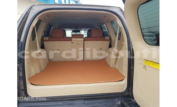 Buy Import Toyota Prado Other Car in Import - Dubai in Ali Sabieh Region Buy Import Toyota Prado Other Car in Import - Dubai in Ali Sabieh Region