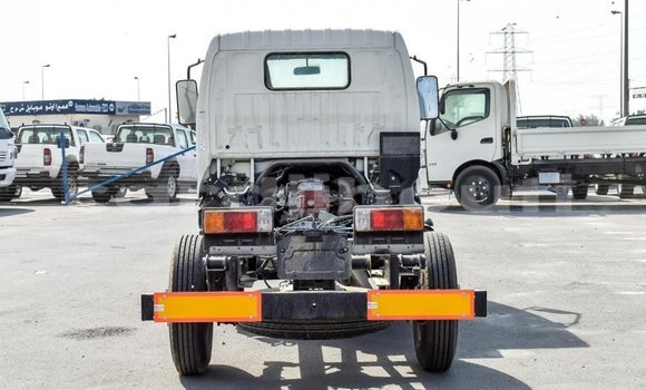 Buy Import Hino 300 Series White Truck in Import - Dubai in Ali Sabieh Region Buy Import Hino 300 Series White Truck in Import - Dubai in Ali Sabieh Region