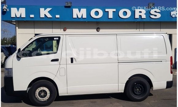 Buy Import Toyota Hiace White Car in Import - Dubai in Ali Sabieh Region Buy Import Toyota Hiace White Car in Import - Dubai in Ali Sabieh Region