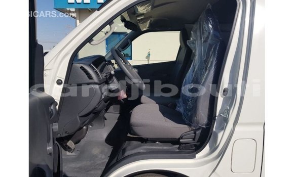 Buy Import Toyota Hiace White Car in Import - Dubai in Ali Sabieh Region Buy Import Toyota Hiace White Car in Import - Dubai in Ali Sabieh Region