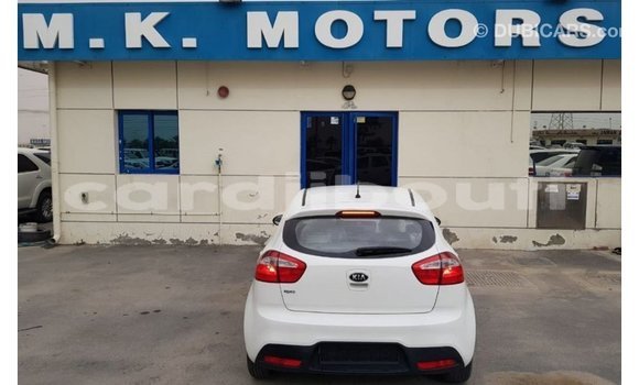 Buy Import Kia Rio White Car in Import - Dubai in Ali Sabieh Region Buy Import Kia Rio White Car in Import - Dubai in Ali Sabieh Region