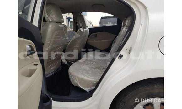 Buy Import Kia Rio White Car in Import - Dubai in Ali Sabieh Region Buy Import Kia Rio White Car in Import - Dubai in Ali Sabieh Region