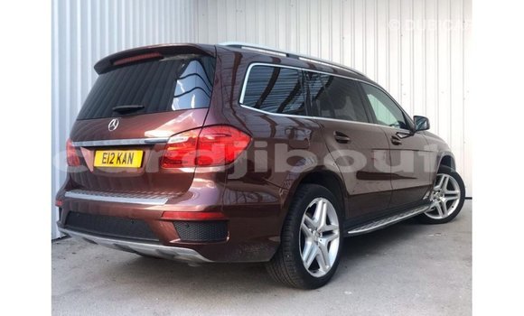 Acheter Import Voiture Mercedes-Benz GLE Noir à Import - Dubai, Ali Sabieh Region Acheter Import Voiture Mercedes-Benz GLE Noir à Import - Dubai, Ali Sabieh Region