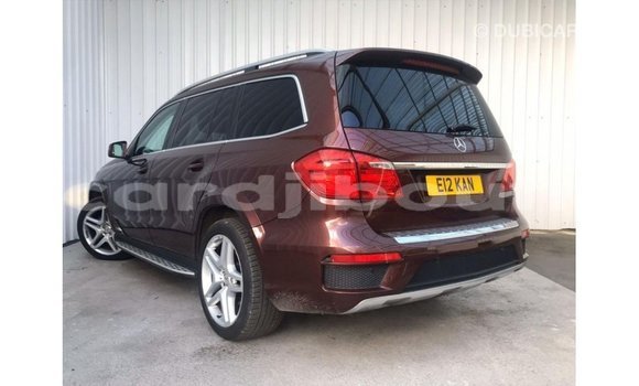 Acheter Import Voiture Mercedes-Benz GLE Noir à Import - Dubai, Ali Sabieh Region Acheter Import Voiture Mercedes-Benz GLE Noir à Import - Dubai, Ali Sabieh Region