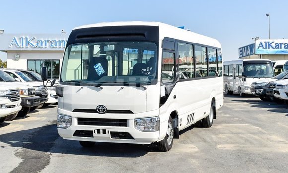 Buy Import Toyota Coaster White Car in Import - Dubai in Ali Sabieh Region Buy Import Toyota Coaster White Car in Import - Dubai in Ali Sabieh Region