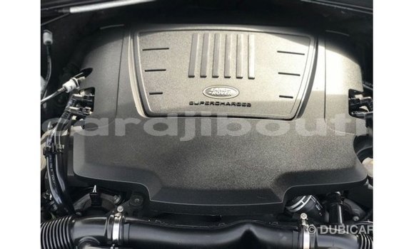 Acheter Import Voiture Land Rover Range Rover Blanc à Import - Dubai, Ali Sabieh Region Acheter Import Voiture Land Rover Range Rover Blanc à Import - Dubai, Ali Sabieh Region