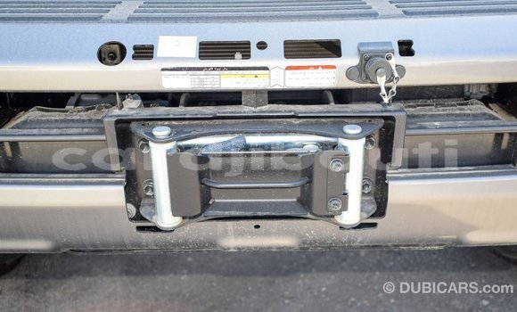 Acheter Import Voiture Toyota Land Cruiser Beige à Import - Dubai, Ali Sabieh Region Acheter Import Voiture Toyota Land Cruiser Beige à Import - Dubai, Ali Sabieh Region