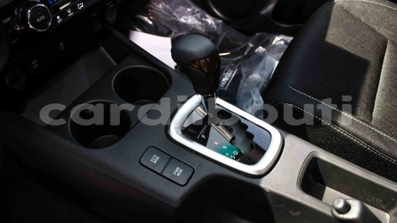 Big with watermark toyota hilux ali sabieh region import dubai 3196