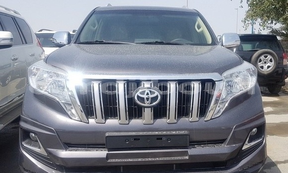 Acheter Occasion Voiture Toyota Camry Rouge à Djibouti, Djibouti Region Acheter Occasion Voiture Toyota Camry Rouge à Djibouti, Djibouti Region