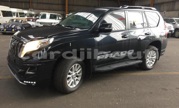 Buy Used Toyota Land Cruiser Prado Beige Car in Djibouti in Djibouti Region Buy Used Toyota Land Cruiser Prado Beige Car in Djibouti in Djibouti Region