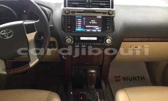 Buy Used Toyota Land Cruiser Prado Beige Car in Djibouti in Djibouti Region Buy Used Toyota Land Cruiser Prado Beige Car in Djibouti in Djibouti Region