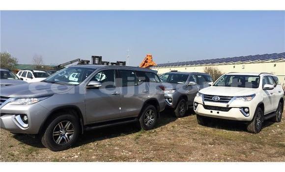 Buy Used Toyota Fortuner Black Car in Djibouti in Djibouti Region Buy Used Toyota Fortuner Black Car in Djibouti in Djibouti Region
