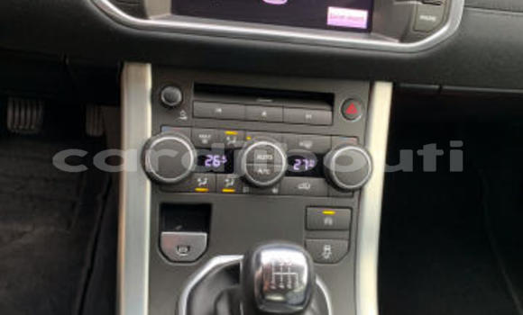 Buy Used Land Rover Range Rover Evoque White Car in Djibouti in Djibouti Region Buy Used Land Rover Range Rover Evoque White Car in Djibouti in Djibouti Region