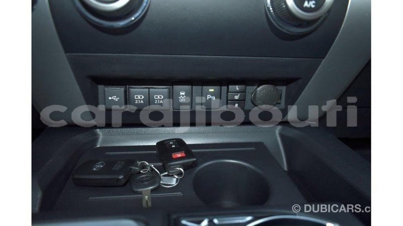 Big with watermark toyota tundra ali sabieh region import dubai 3255