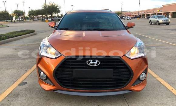 Buy Used Hyundai Veloster Beige Car in Ali Sabieh in Ali Sabieh Region Buy Used Hyundai Veloster Beige Car in Ali Sabieh in Ali Sabieh Region