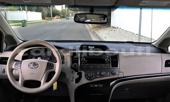 Acheter Import Voiture Toyota Sienna Autre à Djibouti, Djibouti Region Acheter Import Voiture Toyota Sienna Autre à Djibouti, Djibouti Region