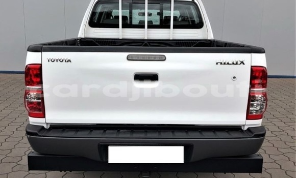 Acheter Import Voiture Toyota Hilux Surf Blanc à Tajurah, Tajurah Acheter Import Voiture Toyota Hilux Surf Blanc à Tajurah, Tajurah