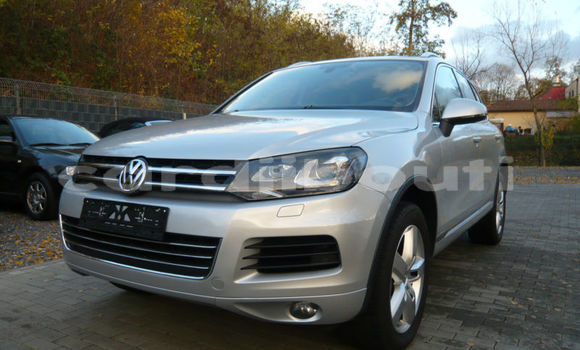 Acheter Import Voiture Volkswagen Touareg Gris à Alaili Dadda, Obock