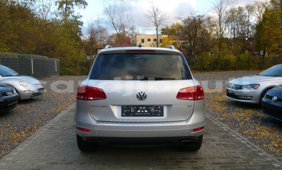 Acheter Import Voiture Volkswagen Touareg Gris à Alaili Dadda, Obock Acheter Import Voiture Volkswagen Touareg Gris à Alaili Dadda, Obock