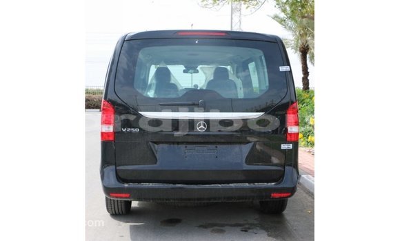 Buy Import Mercedes-Benz 250 Black Car in Import - Dubai in Ali Sabieh Region Buy Import Mercedes-Benz 250 Black Car in Import - Dubai in Ali Sabieh Region