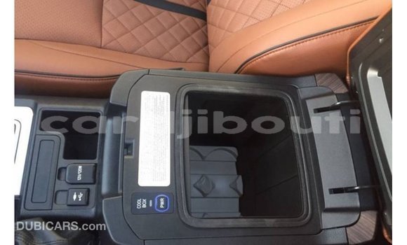 Buy Import Toyota Prado Black Car in Import - Dubai in Ali Sabieh Region Buy Import Toyota Prado Black Car in Import - Dubai in Ali Sabieh Region